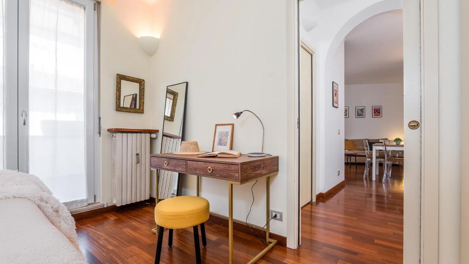 Flat In Center With Terrace, Near Garibaldi Fs Apartment Milan